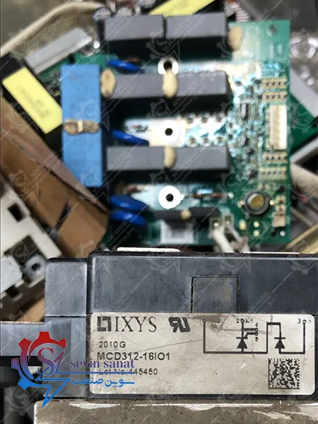 تعمیر برد و قطعات معیوب اینورتر abb acs 880